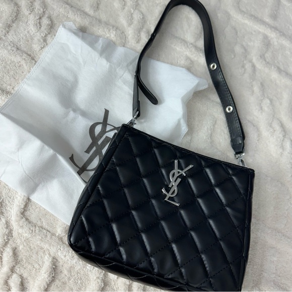 Black quilted affordable bag purse night or casual medium size - Picture 7 of 16